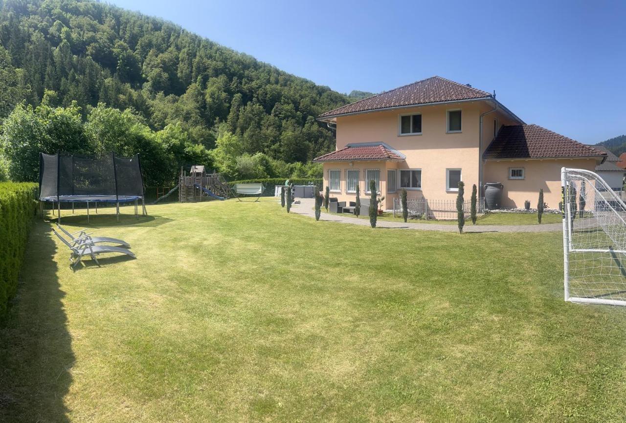 Toscana-Residenz Im Schwarzwald Utzenfeld Buitenkant foto